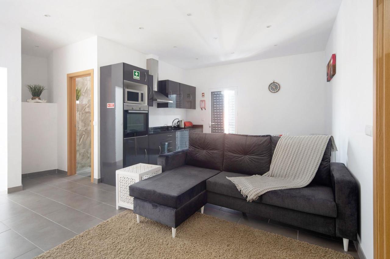 Pdl Apartment Capelas